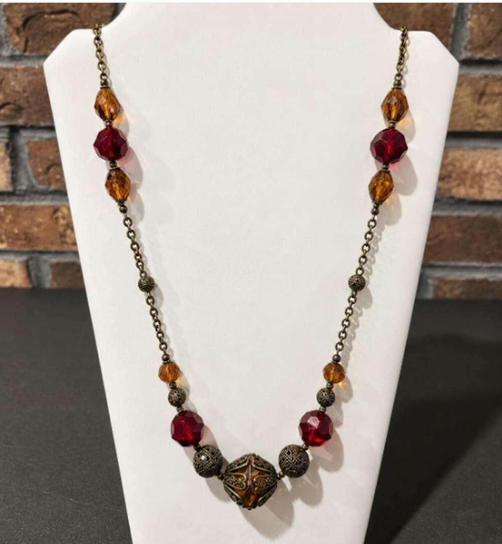 Vintage Avon Beaded Chain Necklace Beads in Shades of Ambers & Burgundy